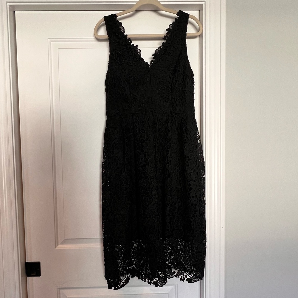 Black lace dress